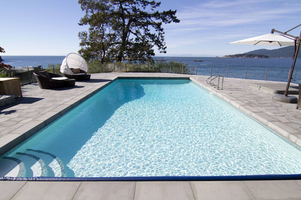 Photo of Outdoor in West Vancouver