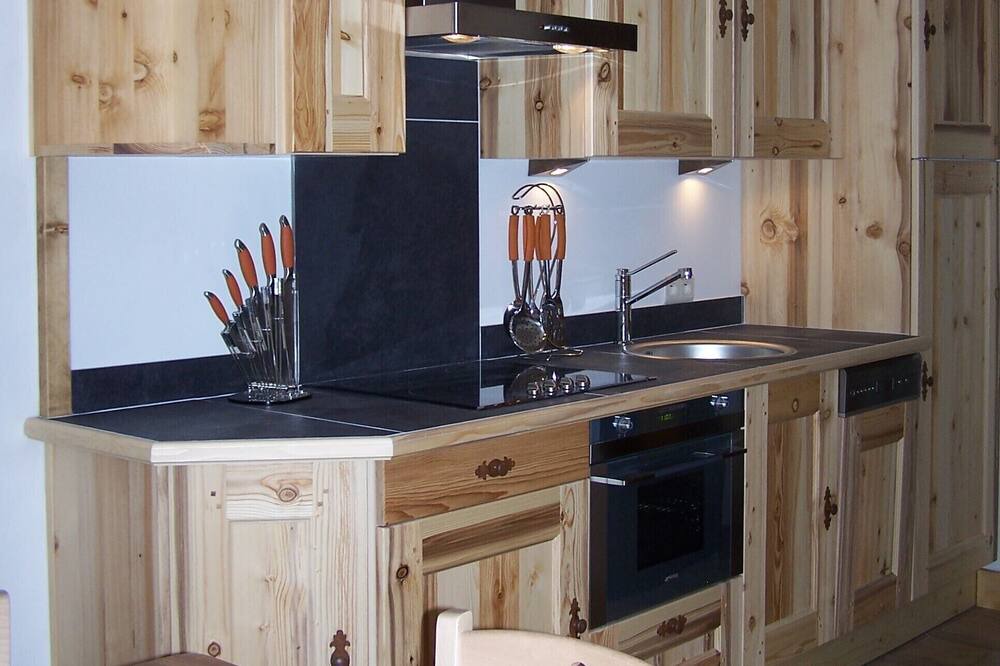 Photo of Kitchen in Flumet