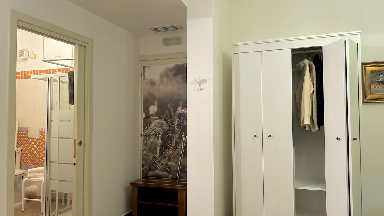 Photo of Bathroom in Bolgheri I