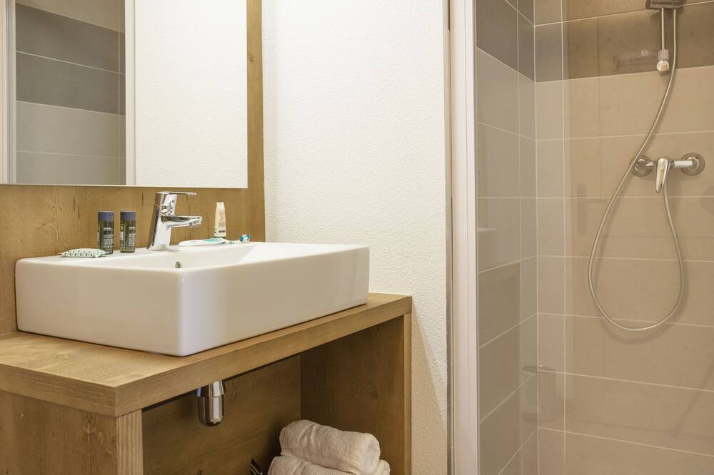 Photo of Bathroom in Beaufort