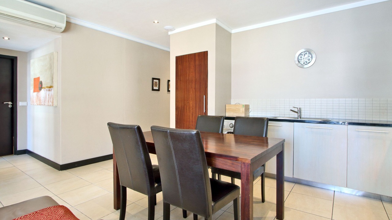 Photo of Livingroom in Cape Town City Centre