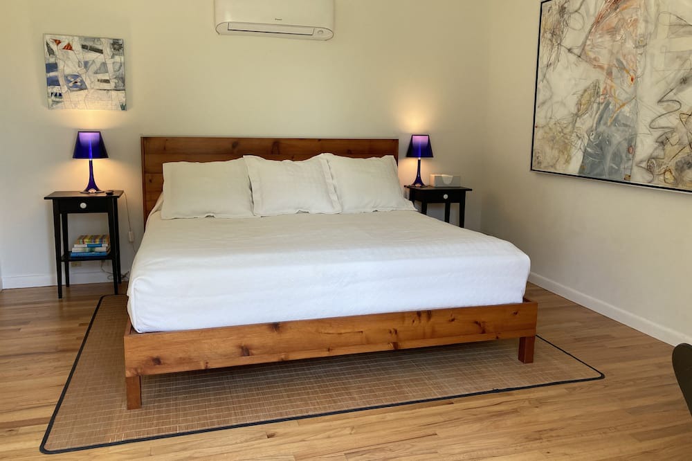 Photo of Bedroom in Bridgehampton