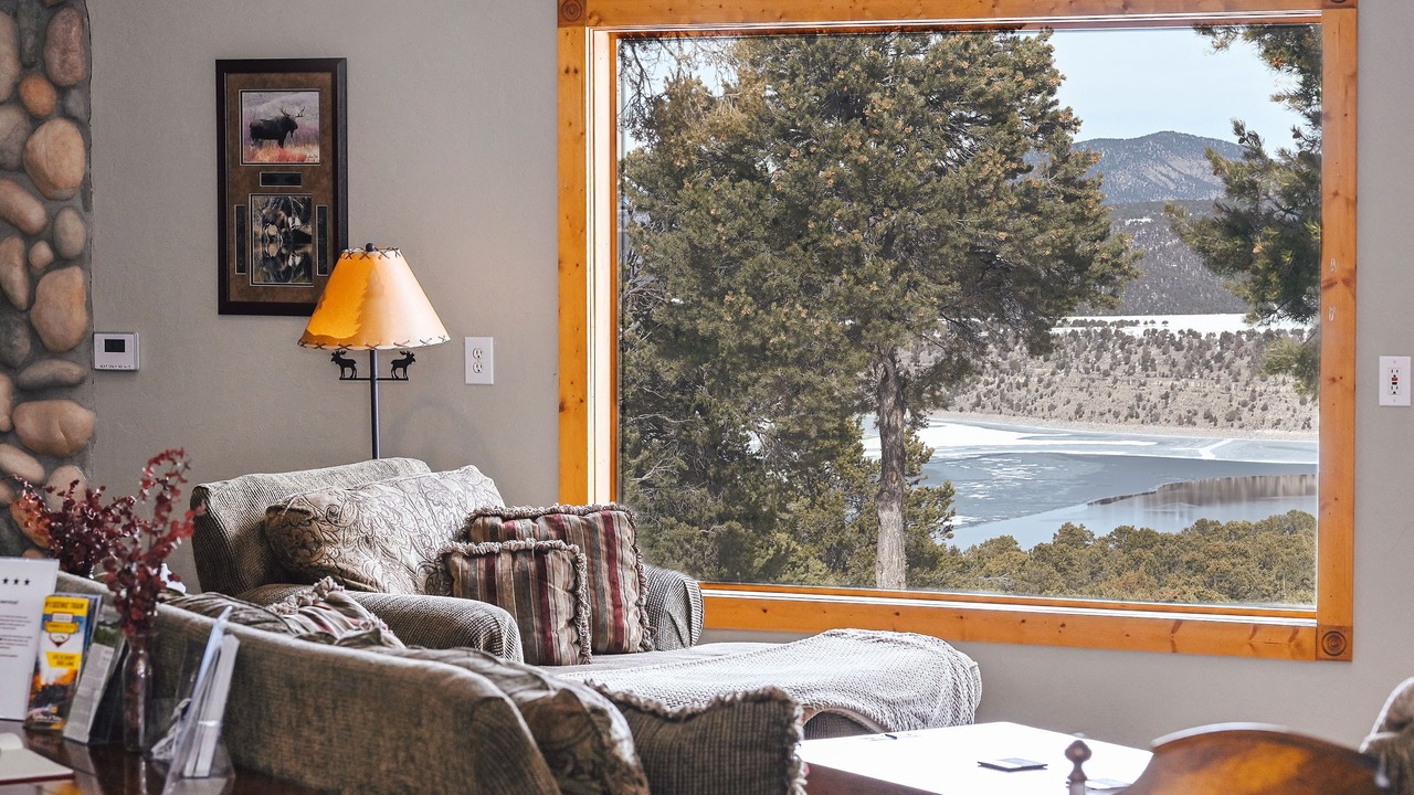 Photo of Livingroom in Ridgway