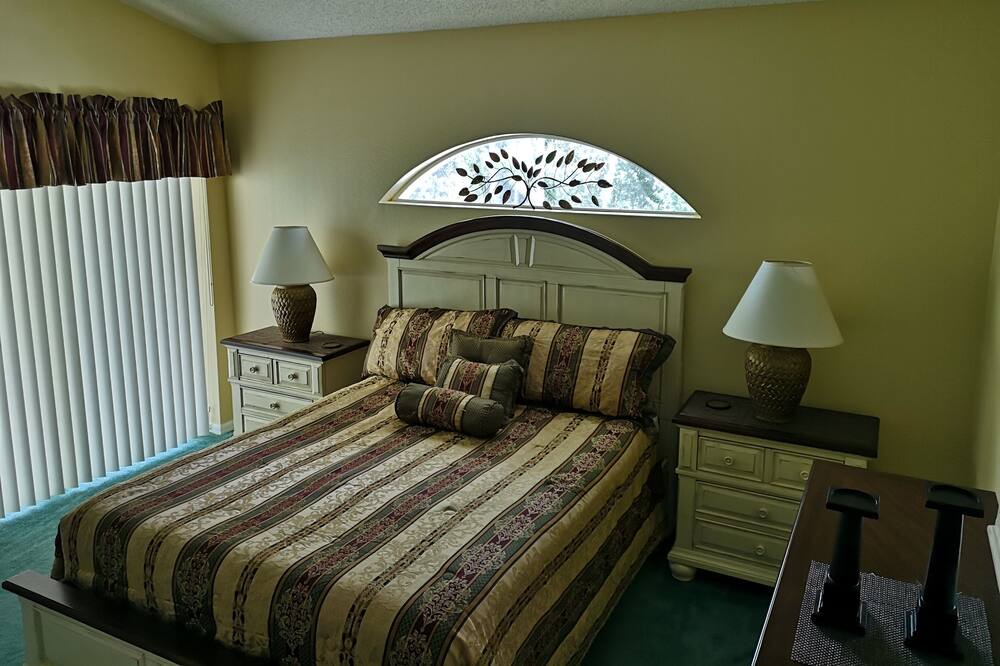 Photo of Bedroom in Bridgewater Crossing