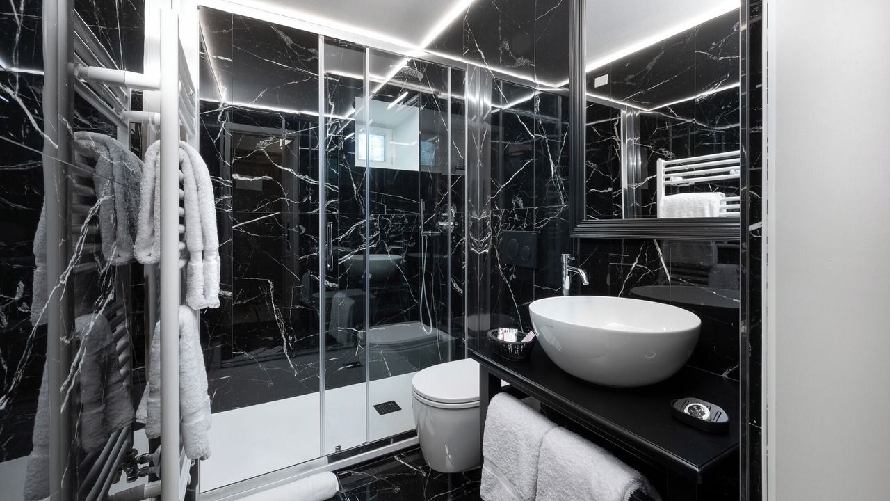 Photo of Bathroom in Le Cure
