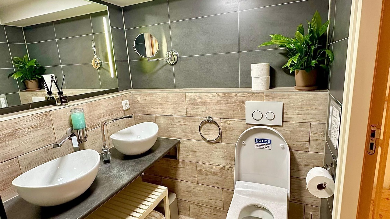 Photo of Bathroom in Haarlemmerbuurt