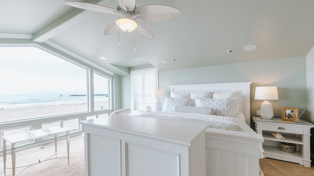 Photo of Bedroom in Silver Strand