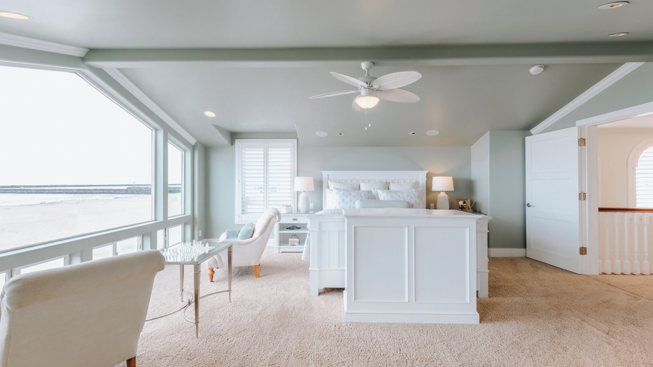 Photo of Bedroom in Silver Strand