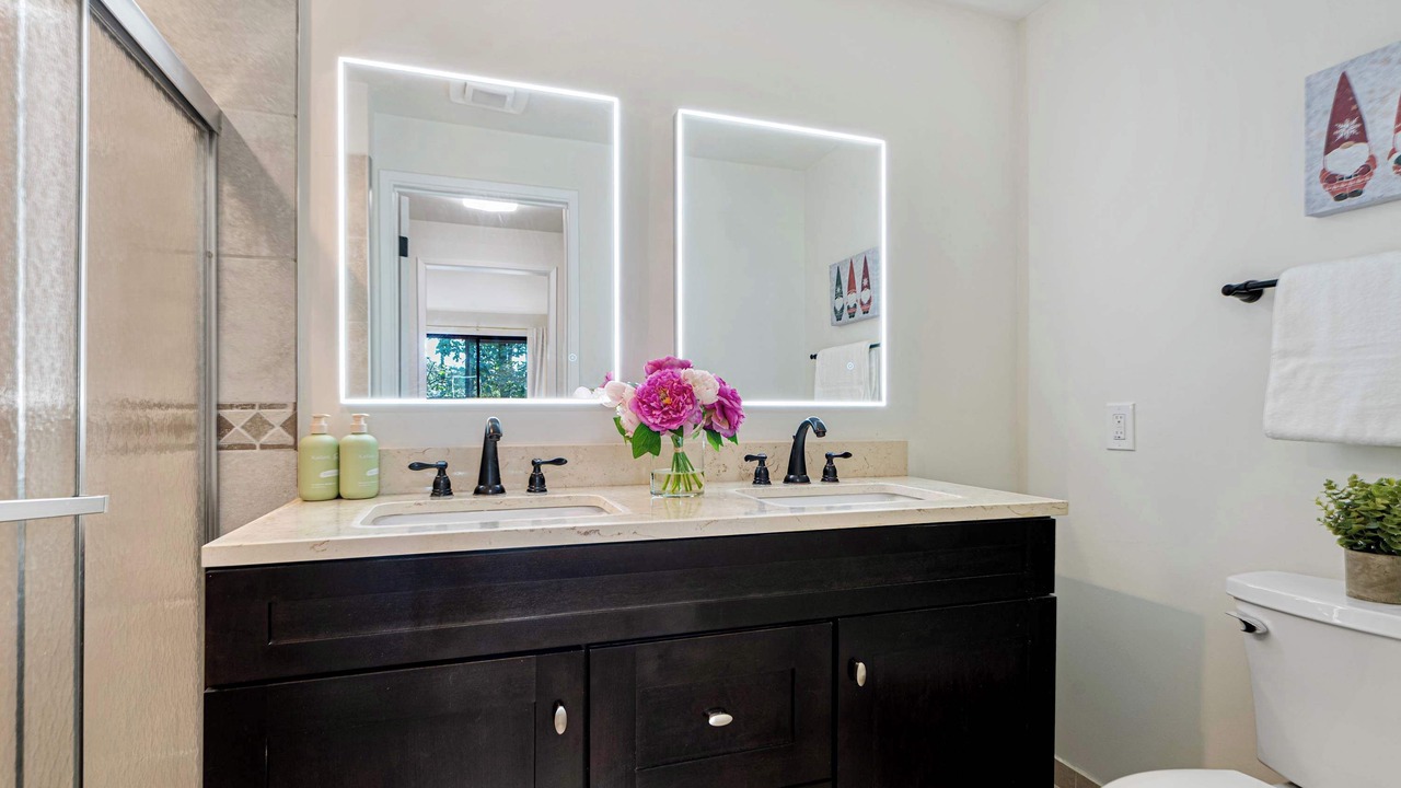 Photo of Bathroom in Bridle Trails