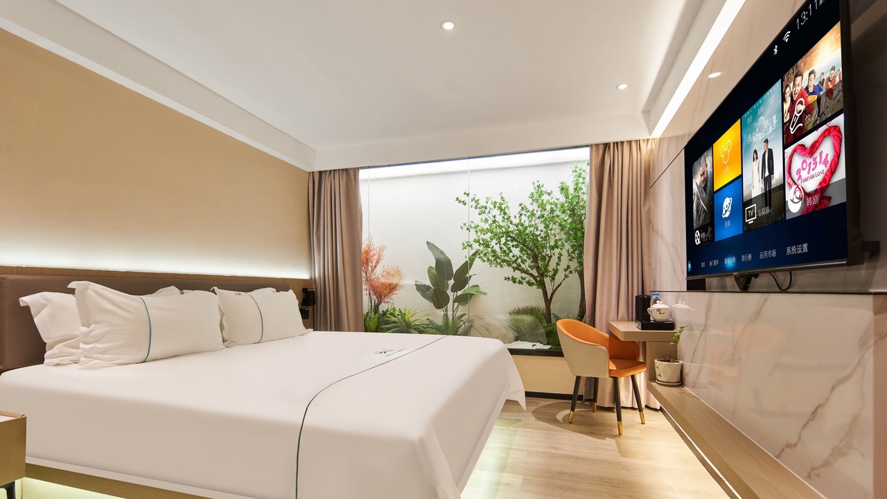 Photo of Bedroom in Central Business District