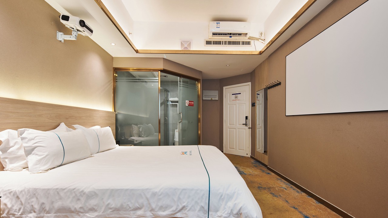 Photo of Bedroom in Central Business District