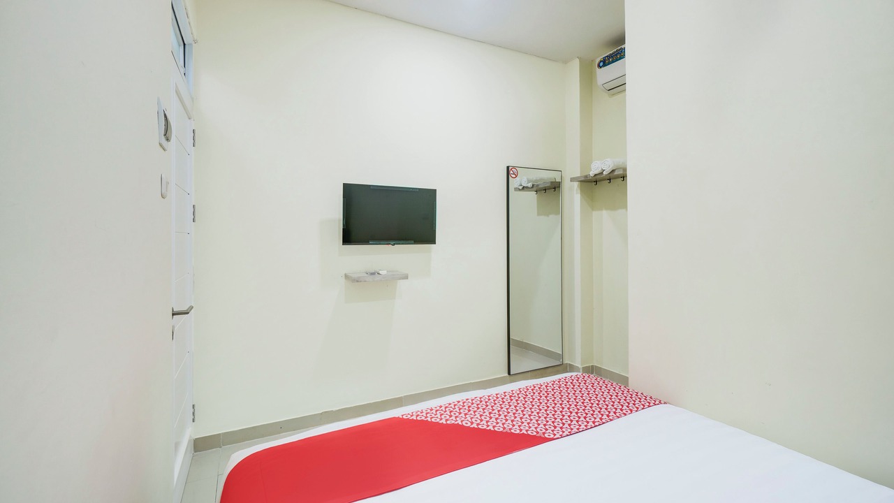 Photo of Bedroom in Gambir