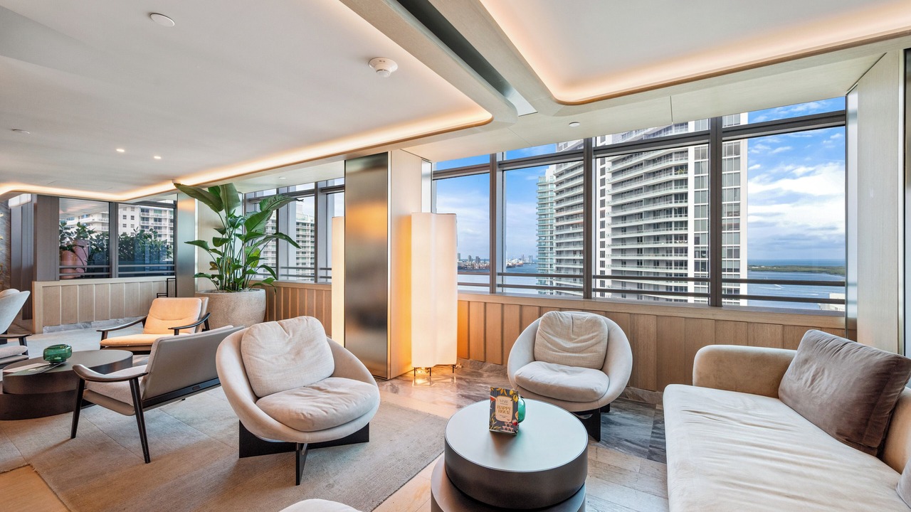 Photo of Others in Brickell
