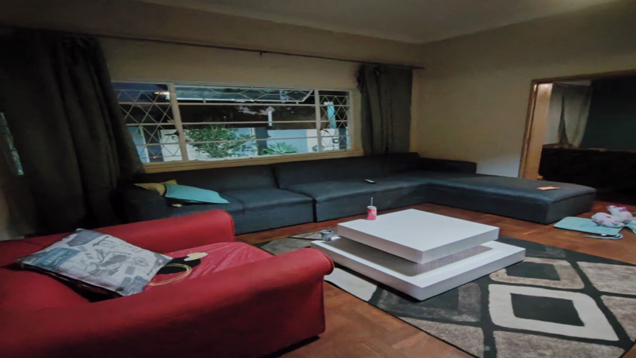 Photo of Livingroom in Greater Johannesburg Metropolitan Area
