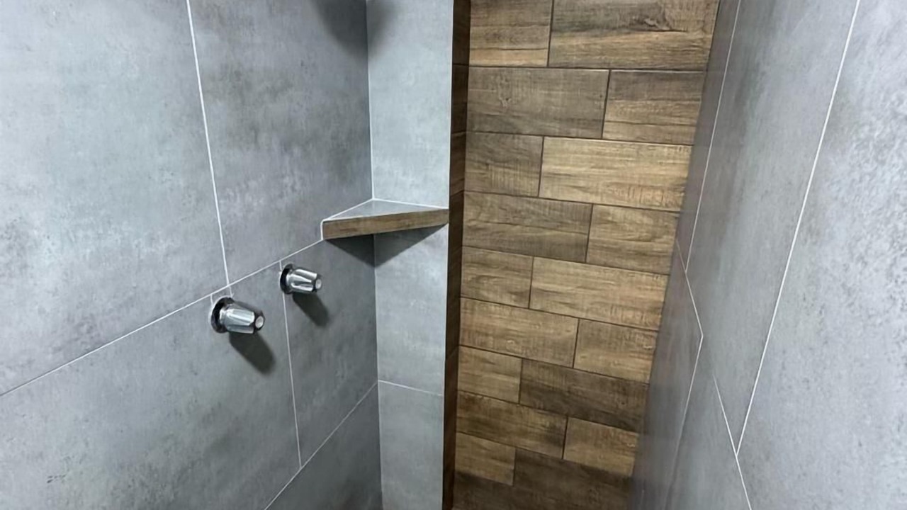 Photo of Bathroom in Avenida Revolucion