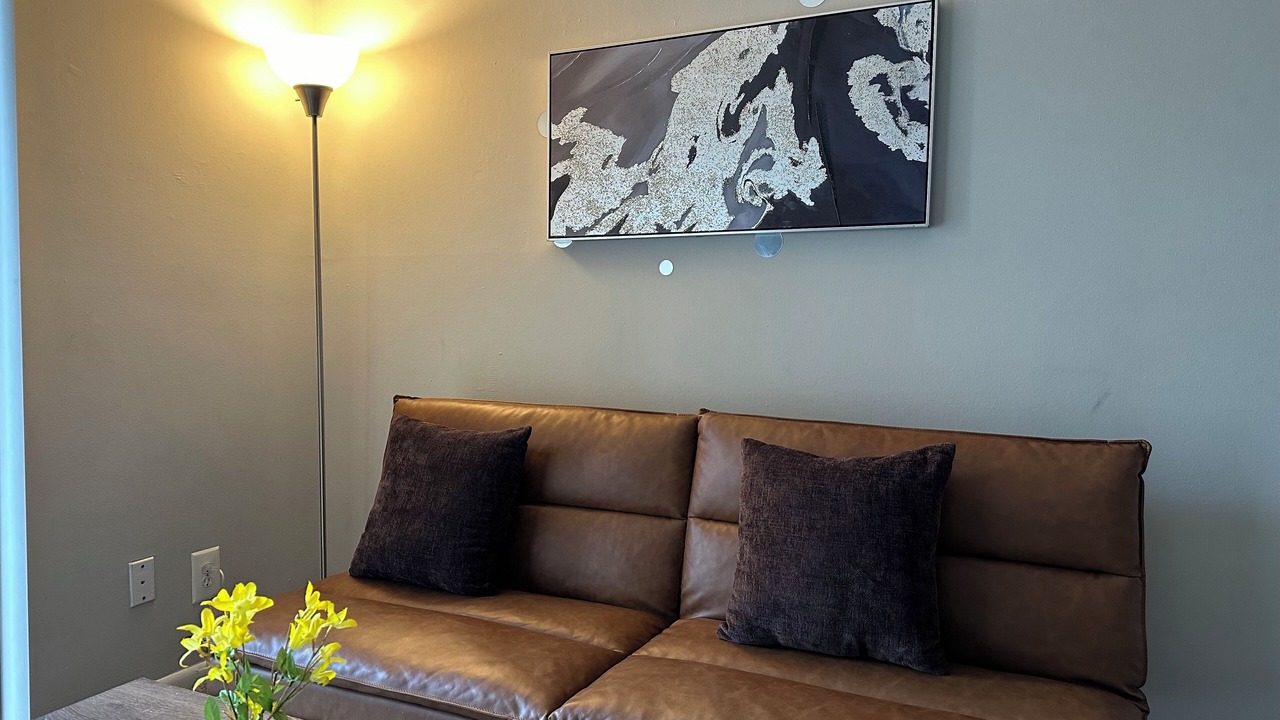 Photo of Livingroom in Gaithersburg