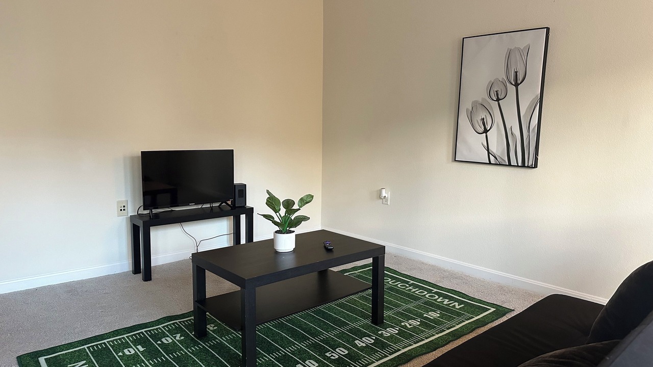 Photo of Livingroom in Rockville