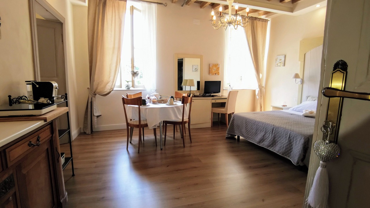 Photo of Bedroom in Parma City Centre