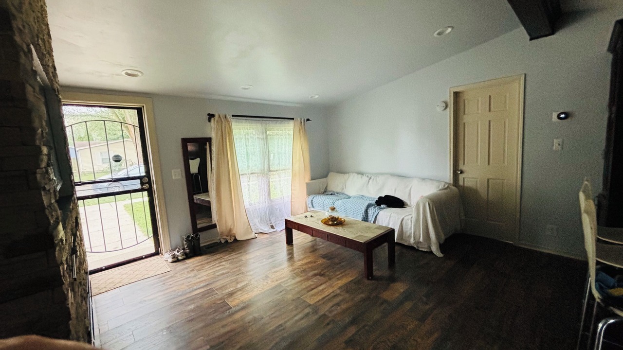 Photo of Livingroom in Hammond