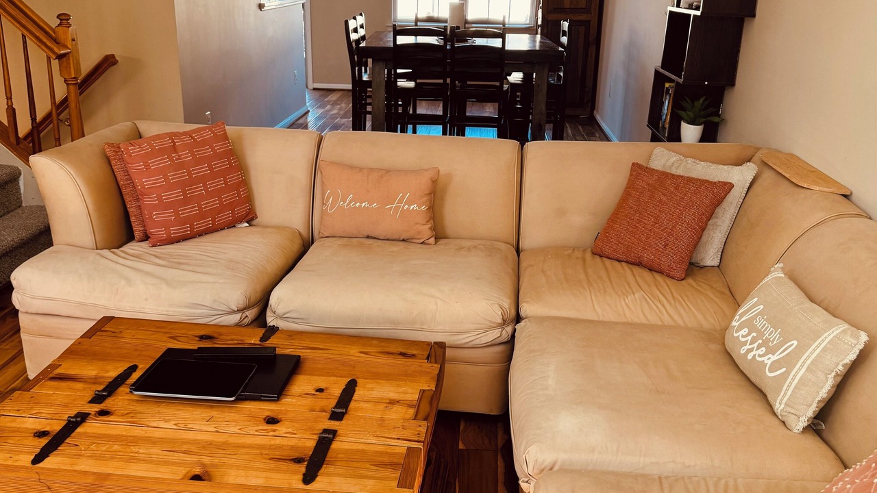 Photo of Livingroom in Laurel