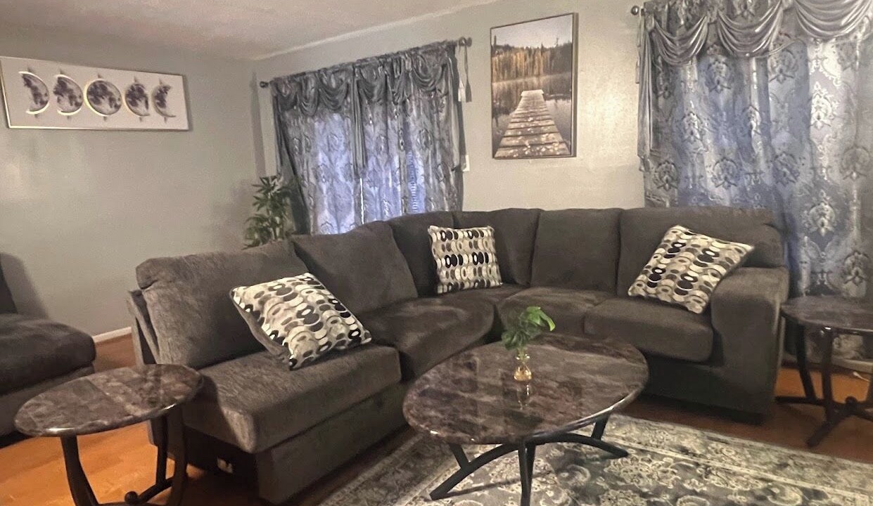 Photo of Livingroom in Landover