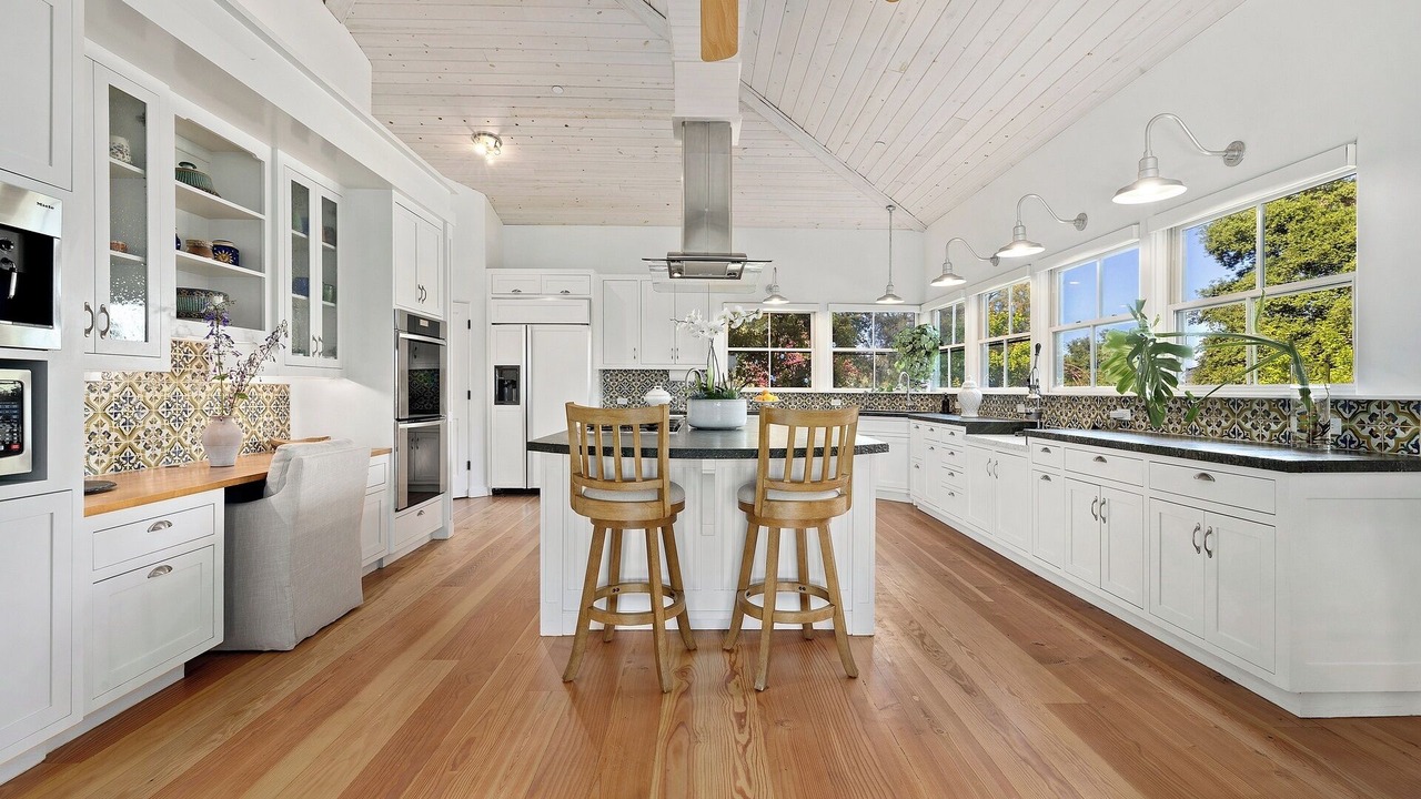 Photo of Kitchen in Topanga