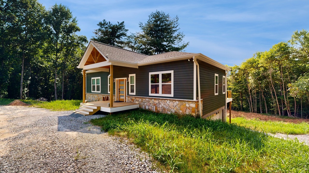 Photo of Outdoor in Roaring River