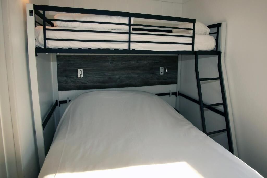 Photo of Bedroom in Albertville