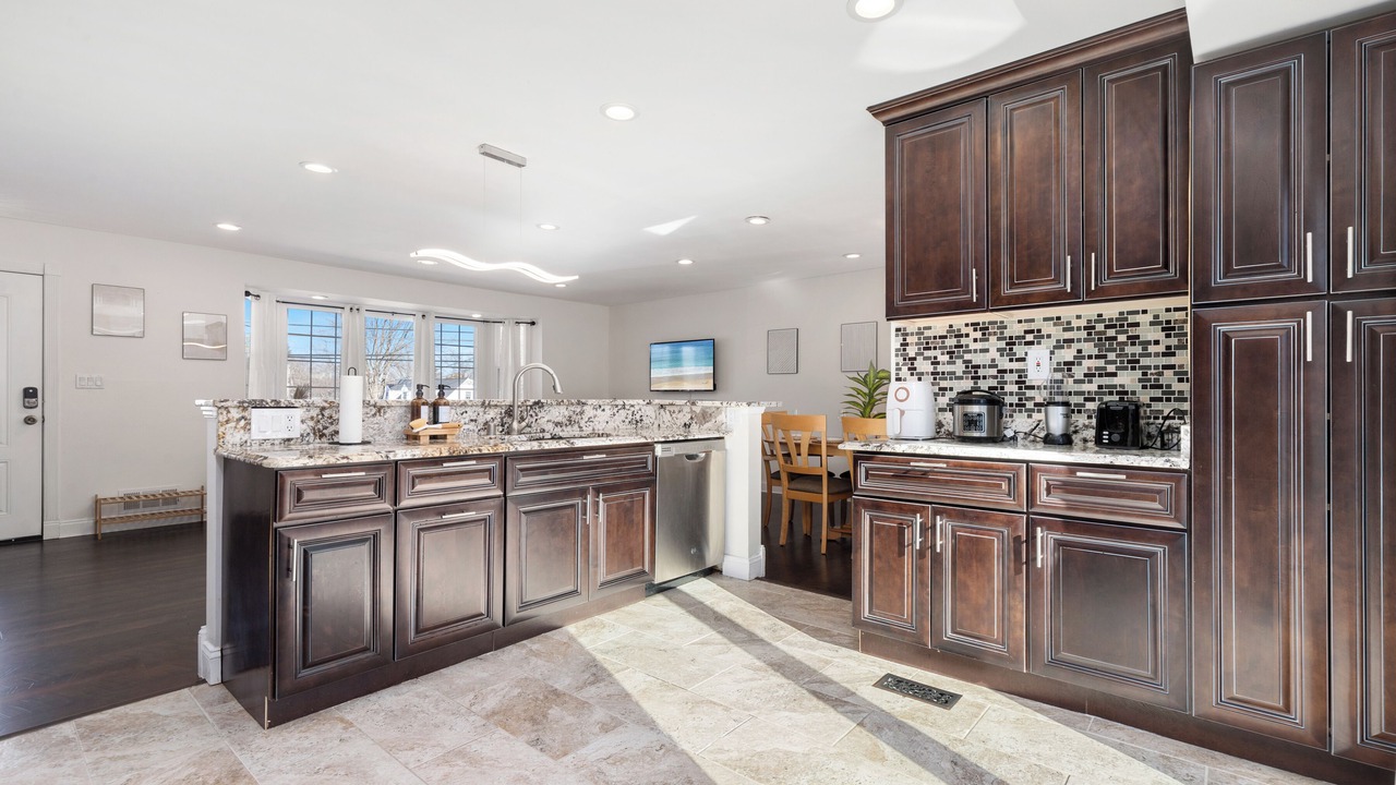 Photo of Kitchen in White Oak
