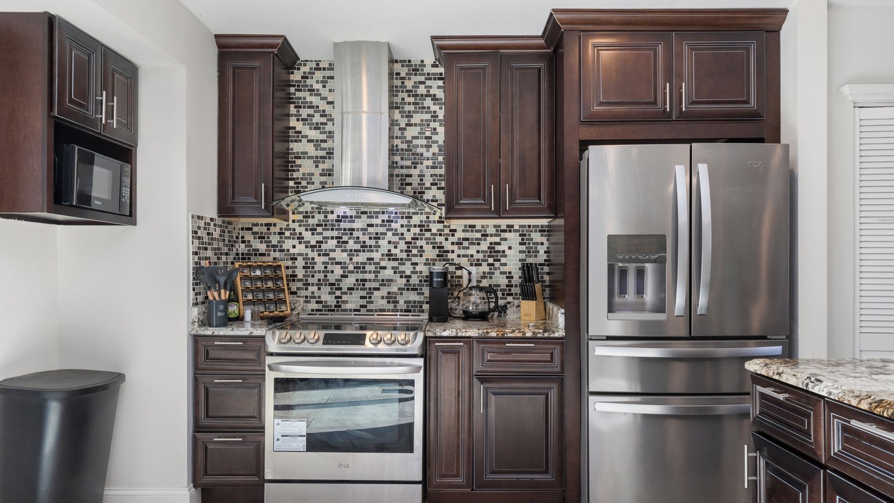 Photo of Kitchen in White Oak