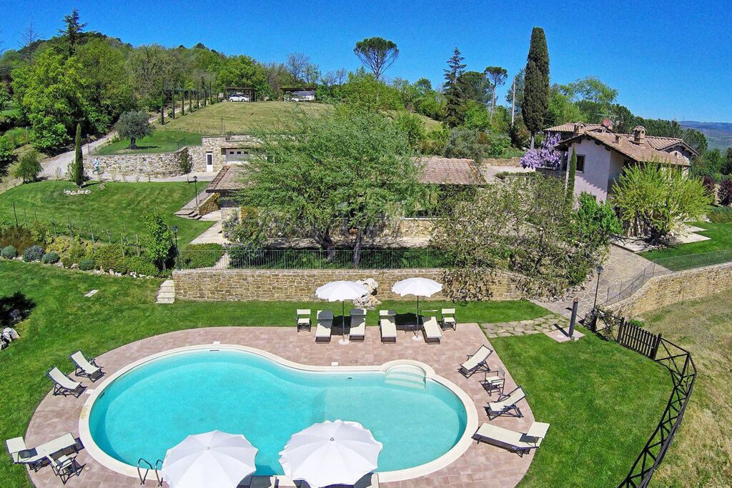 Photo of Outdoor in Porrena