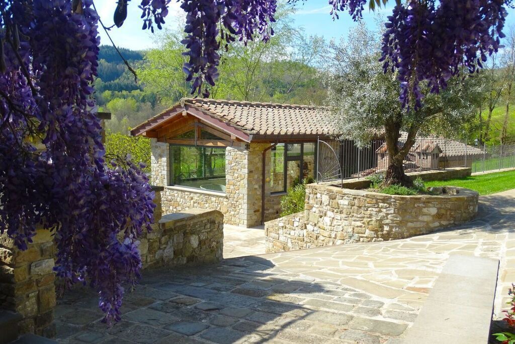 Photo of Outdoor in Porrena