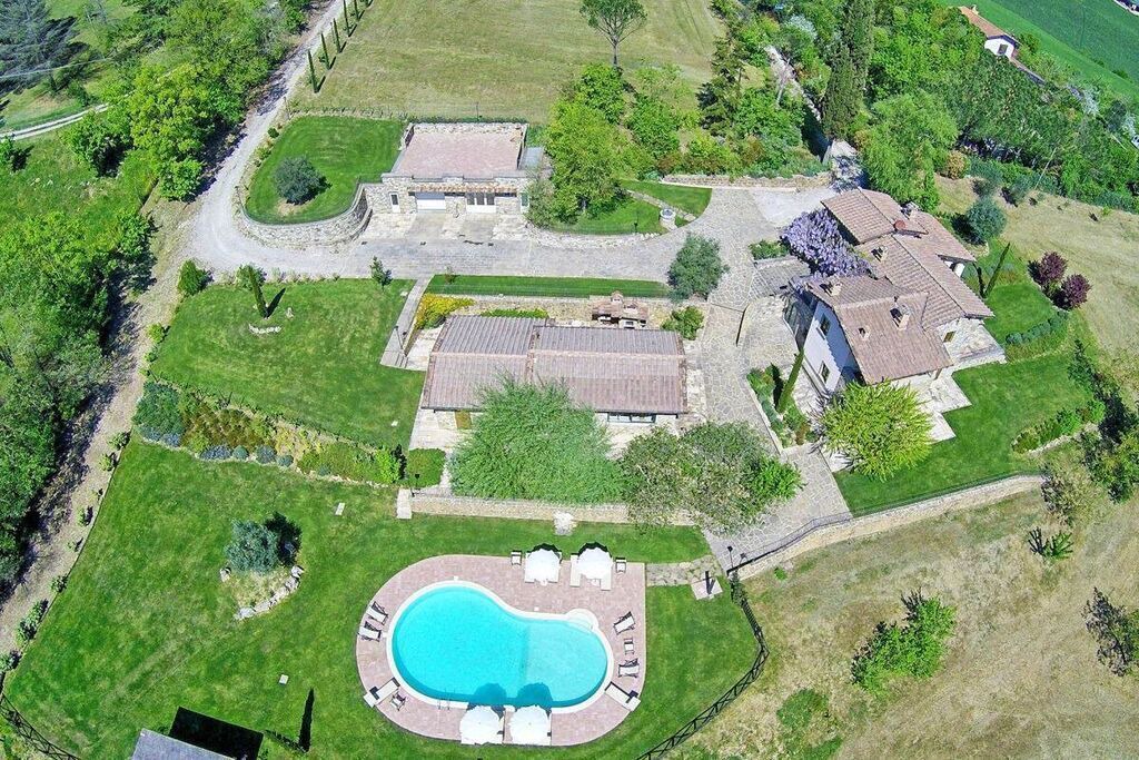 Photo of Outdoor in Porrena