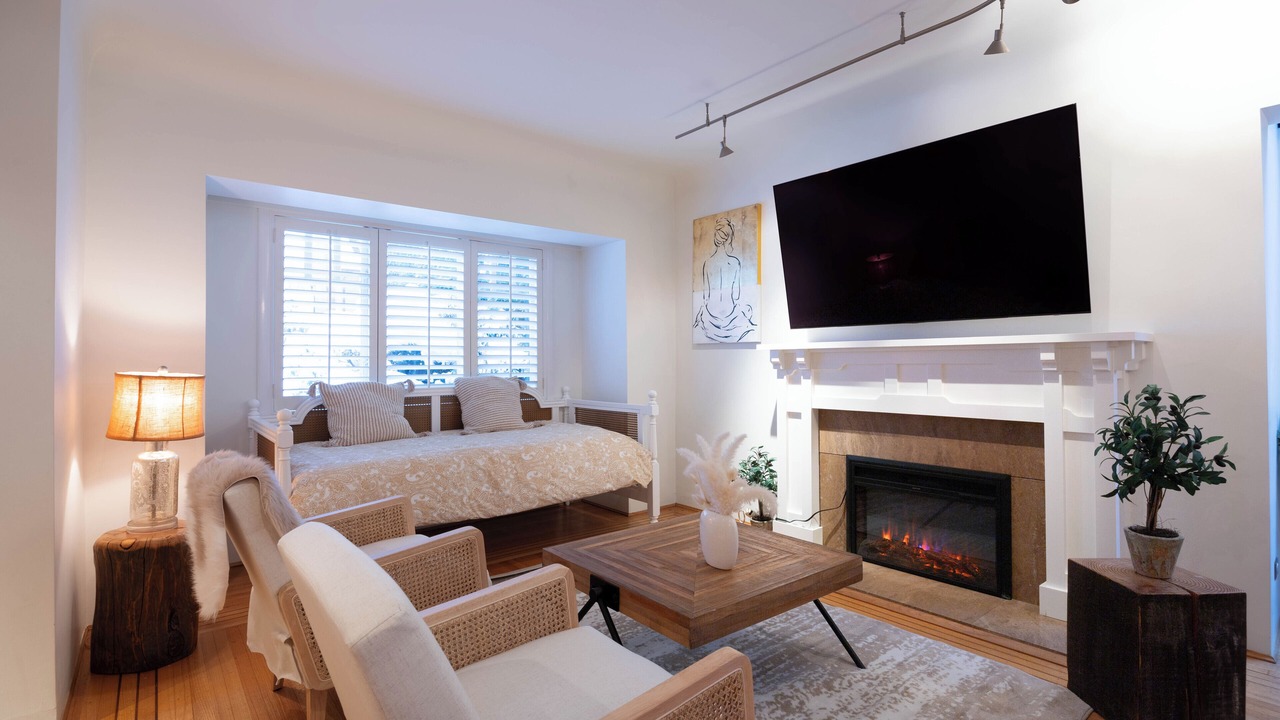 Photo of Livingroom in Upper Lonsdale