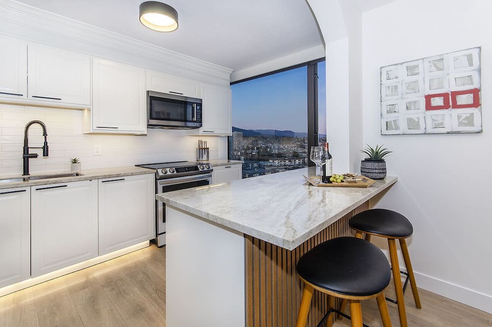 Photo of Kitchen in Lower Lonsdale