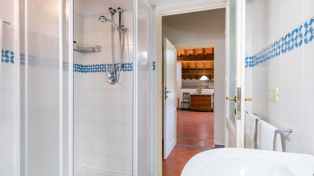 Photo of Bathroom in Marradi