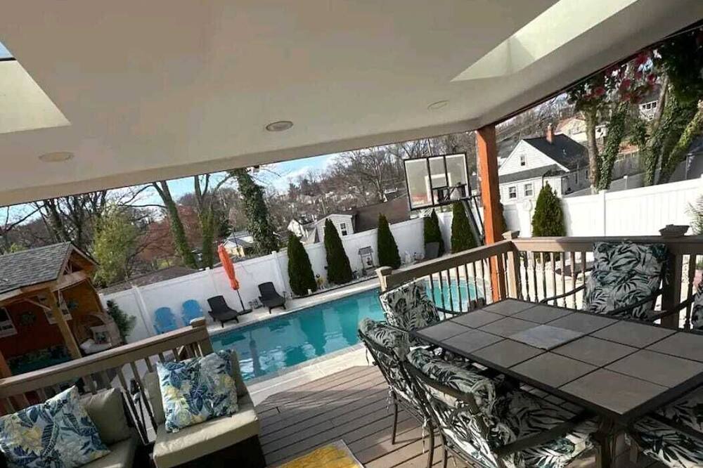 Photo of Outdoor in Hyattsville