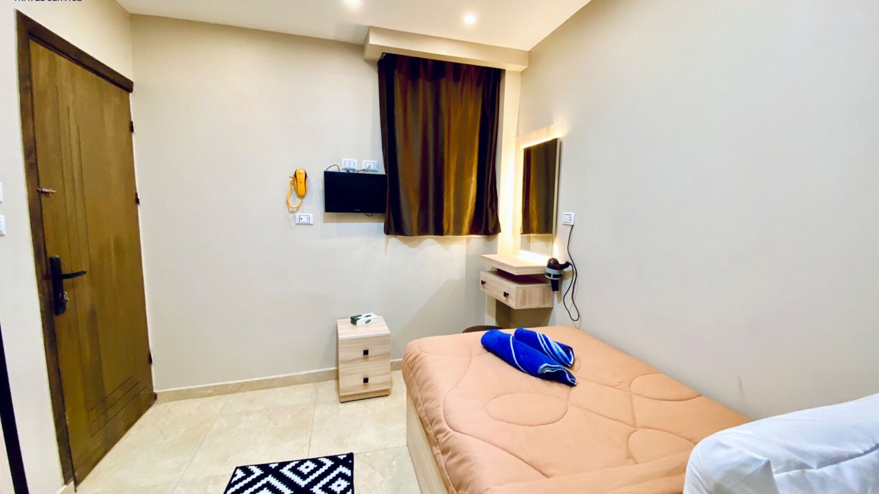 Photo of Bedroom in Kafrat al Jabal