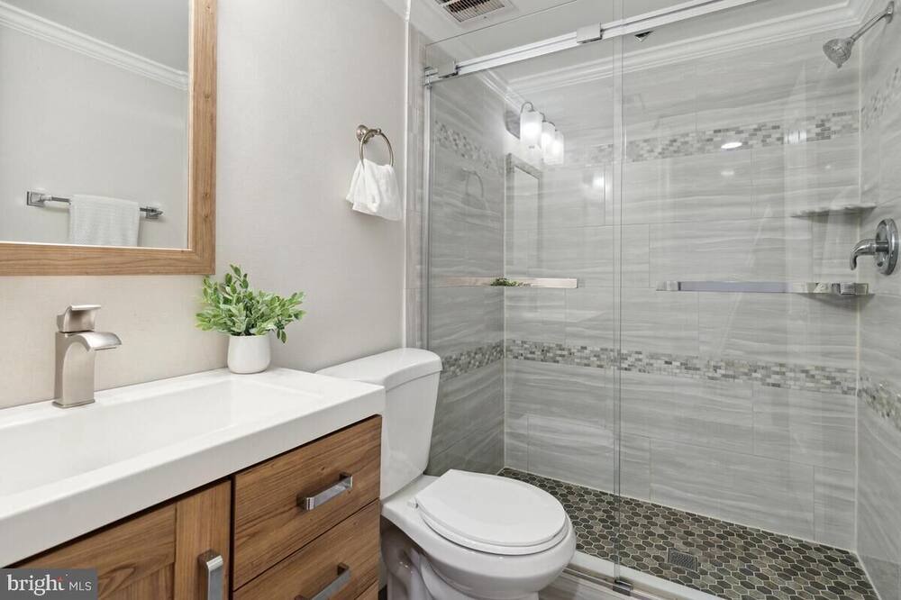 Photo of Bathroom in Forest Glen