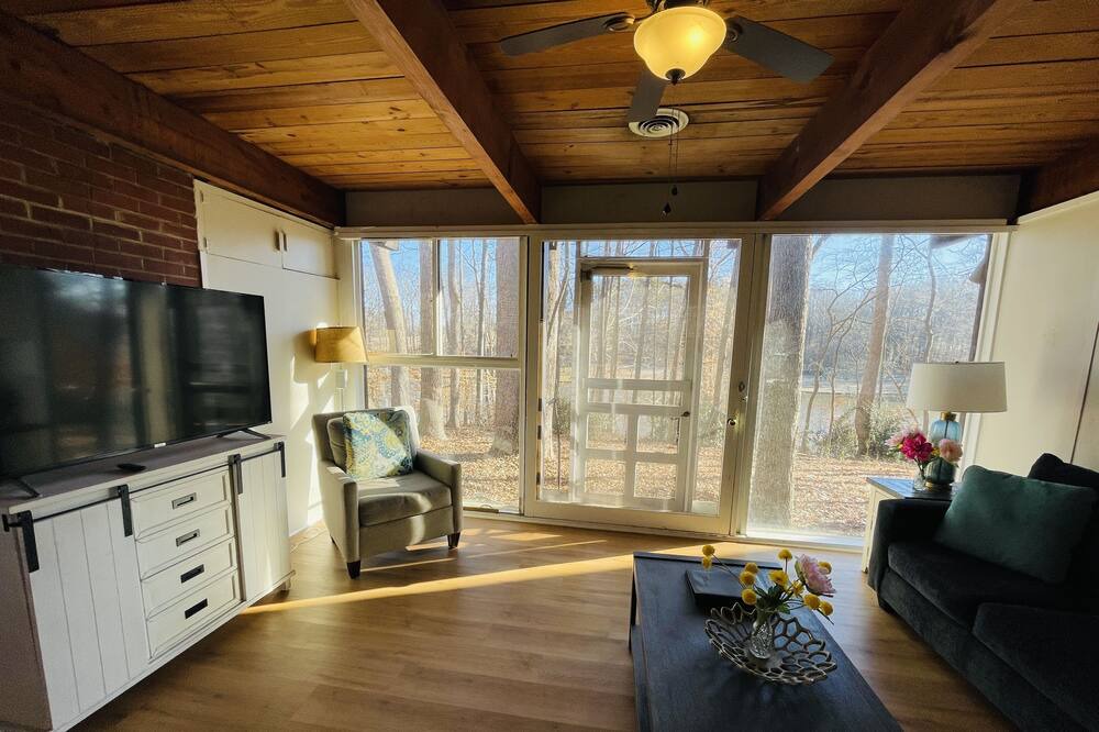 Photo of Livingroom in Clemmons