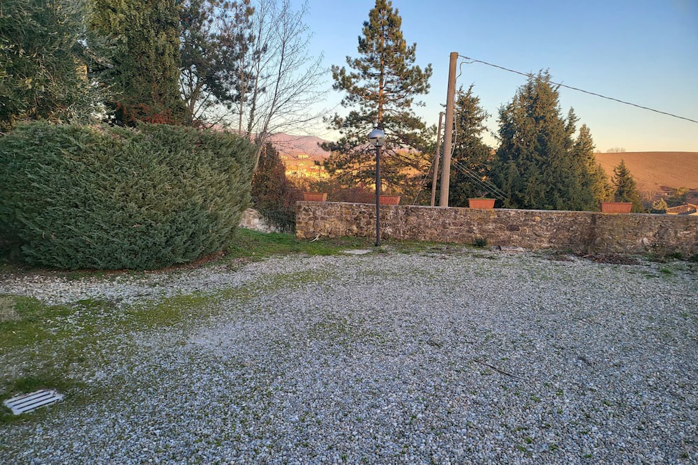 Photo of Outdoor in Galliano