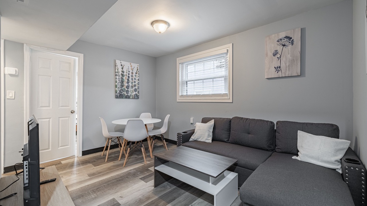 Photo of Livingroom in Anacostia