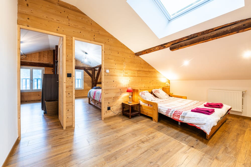 Photo of Bedroom in Queige
