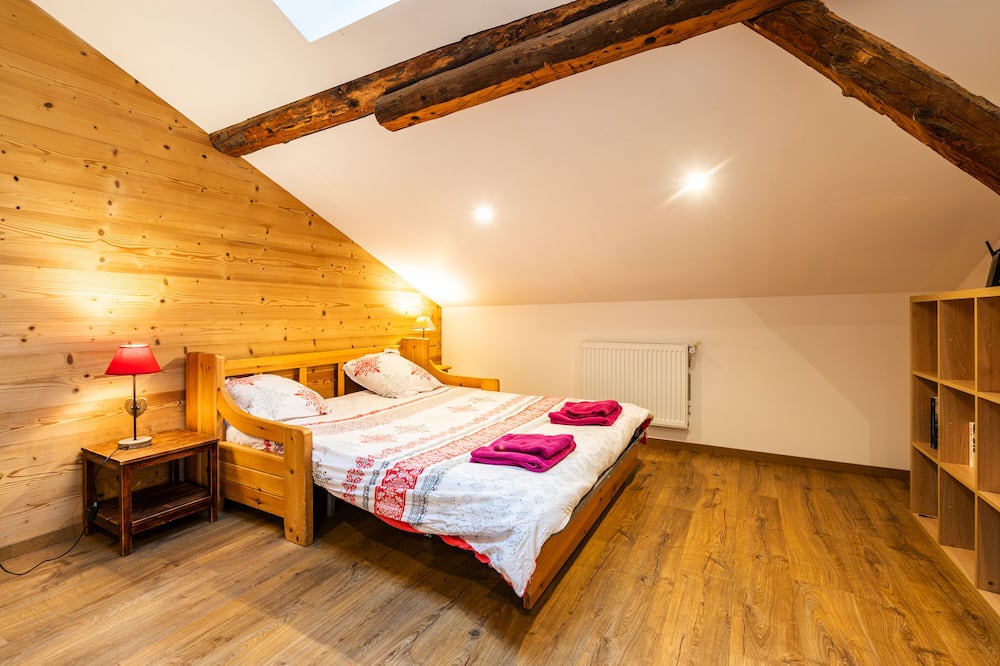 Photo of Bedroom in Queige