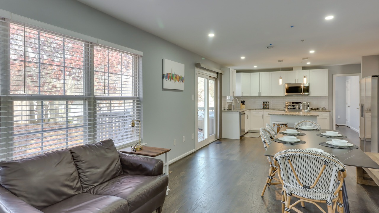Photo of Livingroom in Cheverly