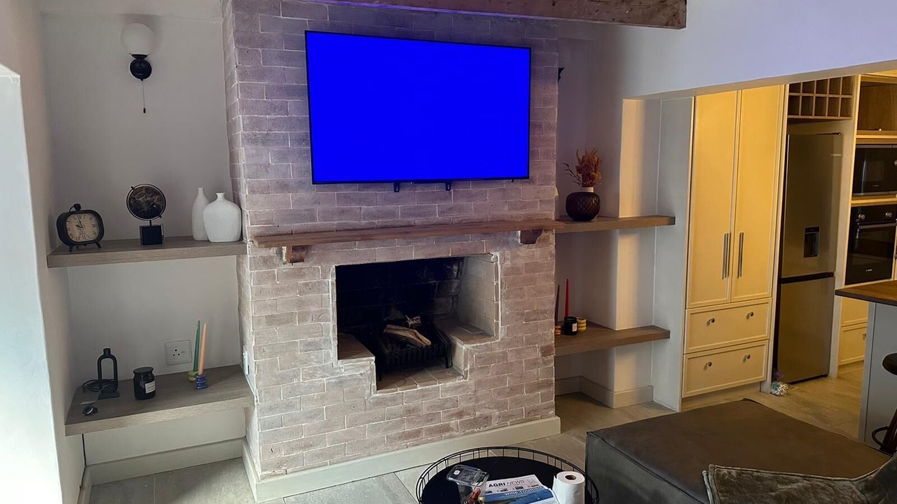 Photo of Livingroom in Rosebank