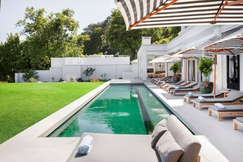 Photo of Outdoor in Bishopscourt
