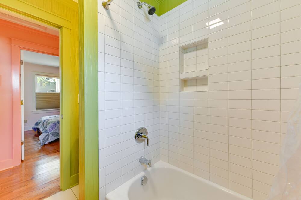 Photo of Bathroom in Plaza Midwood
