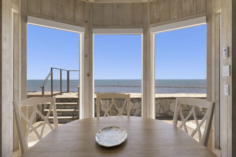 Photo of Outdoor in Faria Beach