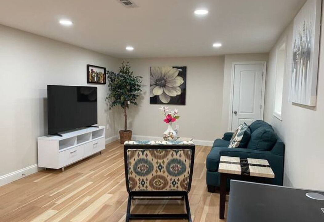 Photo of Livingroom in Rockville